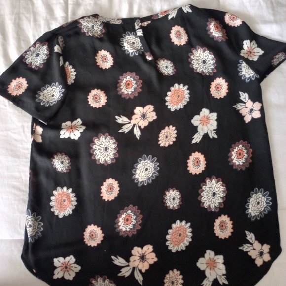 Womens Black and pink floral top - Picture 3 of 3
